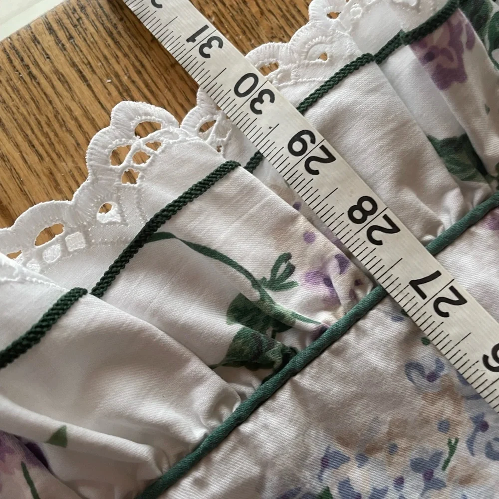 Set of 2 Vintage Waverly Lilac Floral Fabric White Eyelet Ruffle Standard Queen
